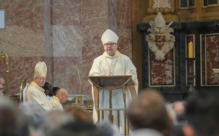 Glettler bei Jubiläumsgottesdienst zu 100 Jahre kirchliche Eigenständigkeit der Diözesen Innsbruck und Feldkirch