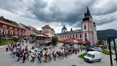 NÖ: Kremser treten 400. Gelöbnis-Wallfahrt nach Mariazell an