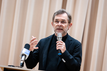 Grünwidl: Wahrhaftigkeit gemeinsames Ziel von Kirche und Medien