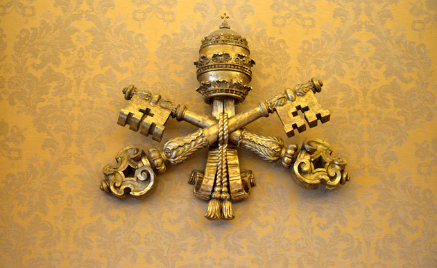 Papstwappen / Kathpress / Paul Wuthe