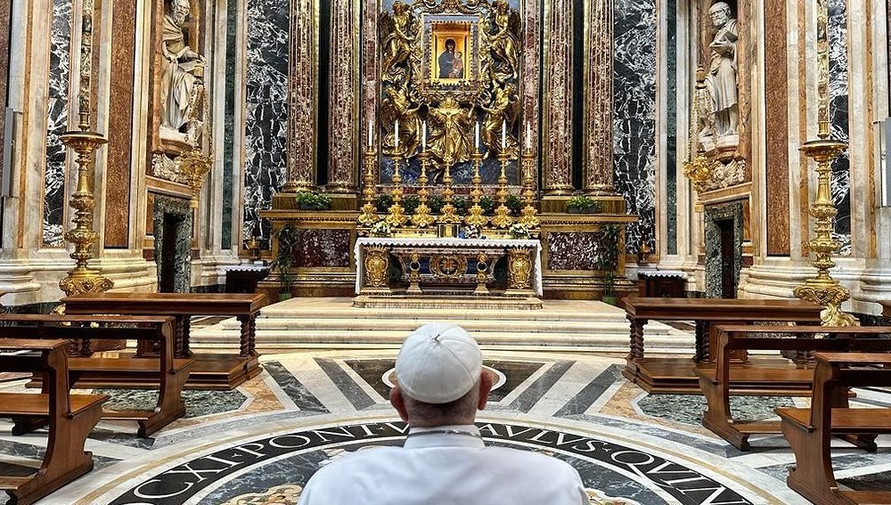 Santa Maria Maggiore: Papst in seinem 'geistlichen Zuhause' begraben / Vatikanisches Presseamt Santa Maria Maggiore: Papst in seinem 'geistlichen Zuhause' begraben