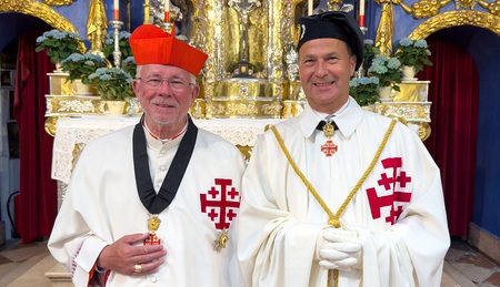 Erzbischof Lackner als Großprior der Grabesritter in Amt eingeführt