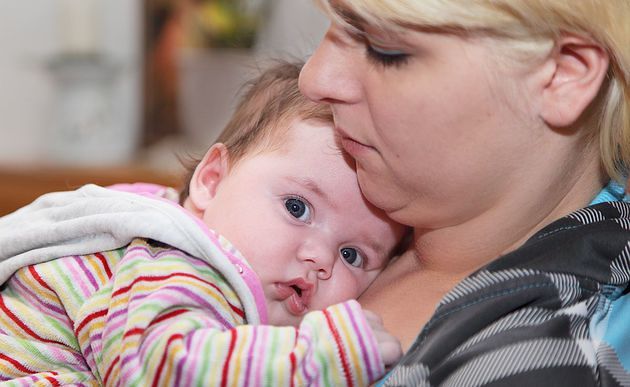 Mutter mit Baby / aktion leben