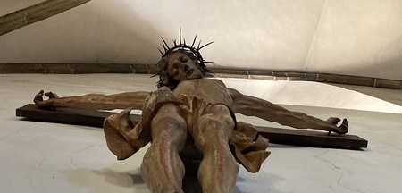 Grünwidl: 'Das Kreuz ist immer Gegenwart'