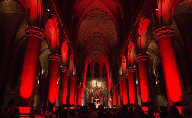Linzer Mariendom bei der 'Langen Nacht der Kirchen' / Diözese Linz / Mesic