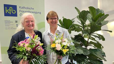 Foto 1: v.l.n.r. Gertraud Ladner, Lucia Greiner (c)kfboe