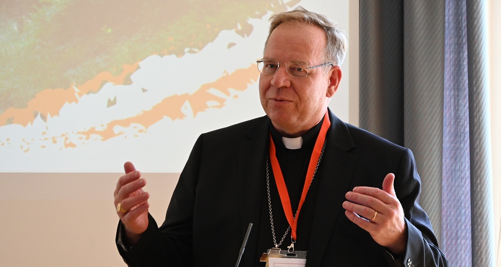 CCEE-Präsident und Erzbischof von Vilnius beim europäischen Synoden-Workshop in Linz / Kathpress/Paul Wuthe