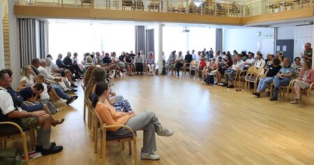 Gäste beim Festakt '25 Jahre Familienakademie'