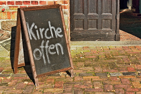 'eintreten.at': Kirche ermöglicht niederschwelligen Wiedereintritt