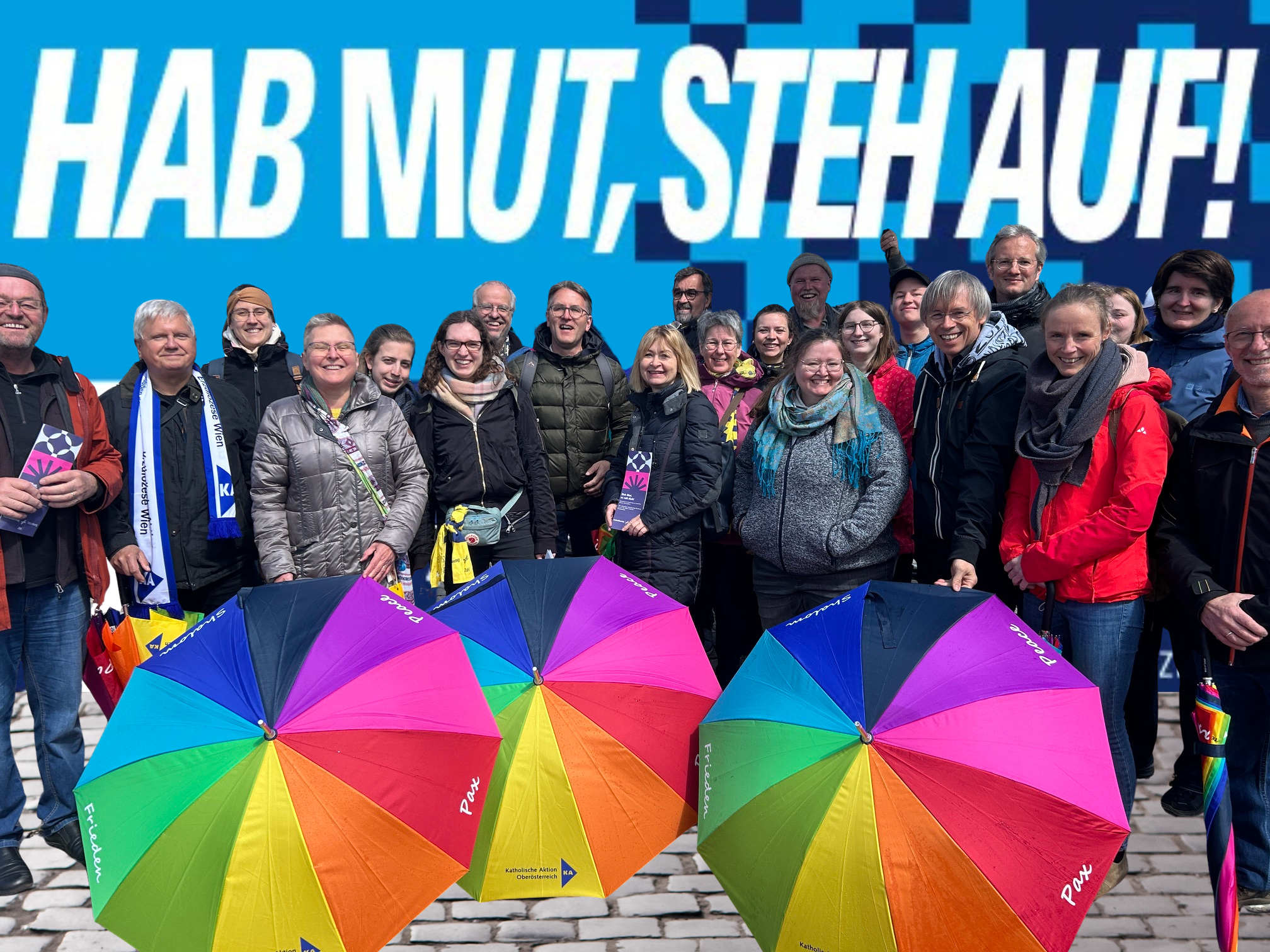 Gruppenbild von Menschen aus Österreich, die am Deutschen Katholikentag in Würzburg teilnehmen