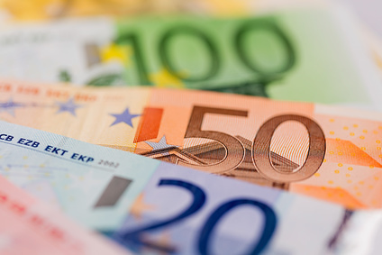 Viele verschiedene Euro-Geldscheine / Erwin Wodicka - wodicka@aon.at