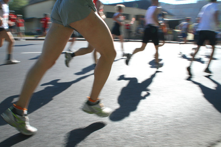 Wachau-Marathon: Caritas freut sich über 7.800 Euro Spenden