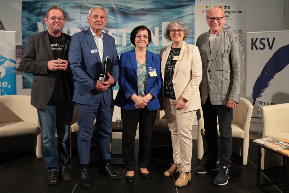 Teilnehmerinnen des Podiums Europaforum III von links nach rechts Ferdinand Kaineder, Peter Fritz, Mina Ahadi, Andrea Mattioli und Arnold Mettnitzer