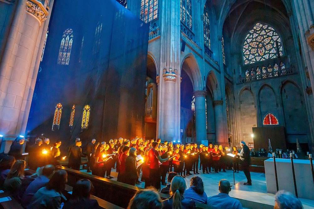 Lange Nacht der Kirchen 2022 / HERMANN WAKOLBINGER Österreichweites Glockenläuten eröffnet 'Lange Nacht der Kirchen'