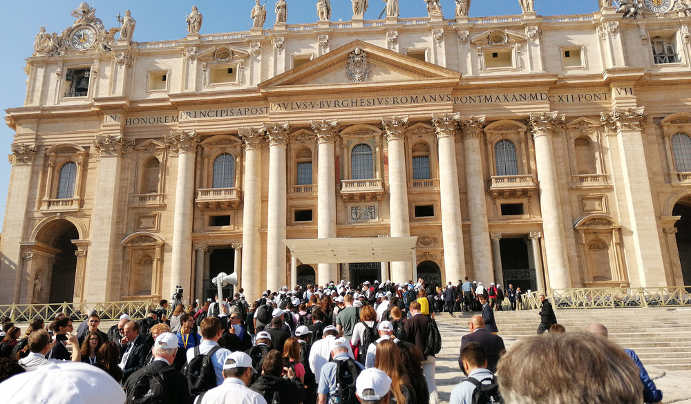 Synode im Vatikan beendet: Papst bittet Jugend um Entschuldigung / Kathpress / Andreas Gutenbrunner Synode im Vatikan beendet: Papst bittet Jugend um Entschuldigung