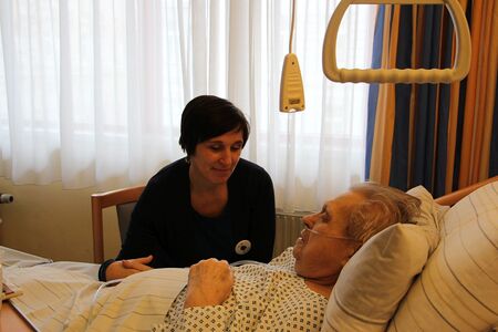 Hospizverband sucht Ehrenamtliche